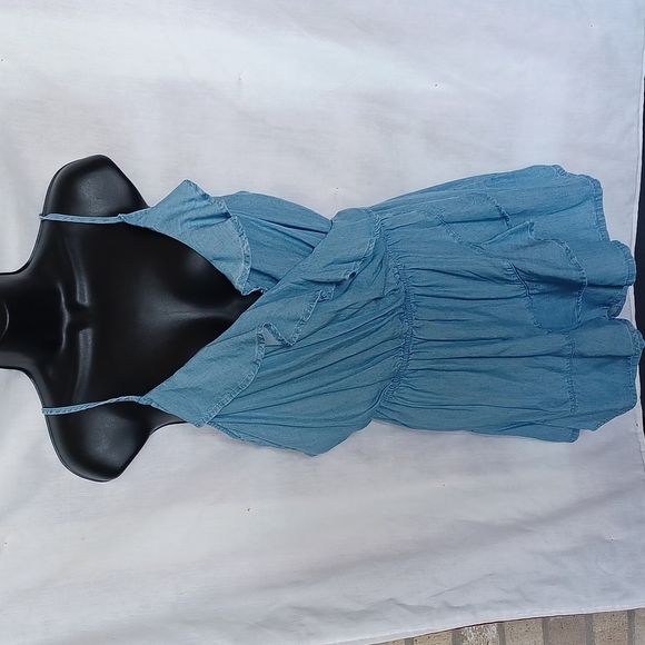 Arizona Brand Light Blue Sleeveless Romper - Picture 1 of 7